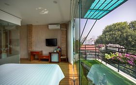 Hanoi Lotus Boutique Hotel